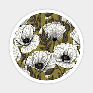 Poppy garden in white and green Magnet